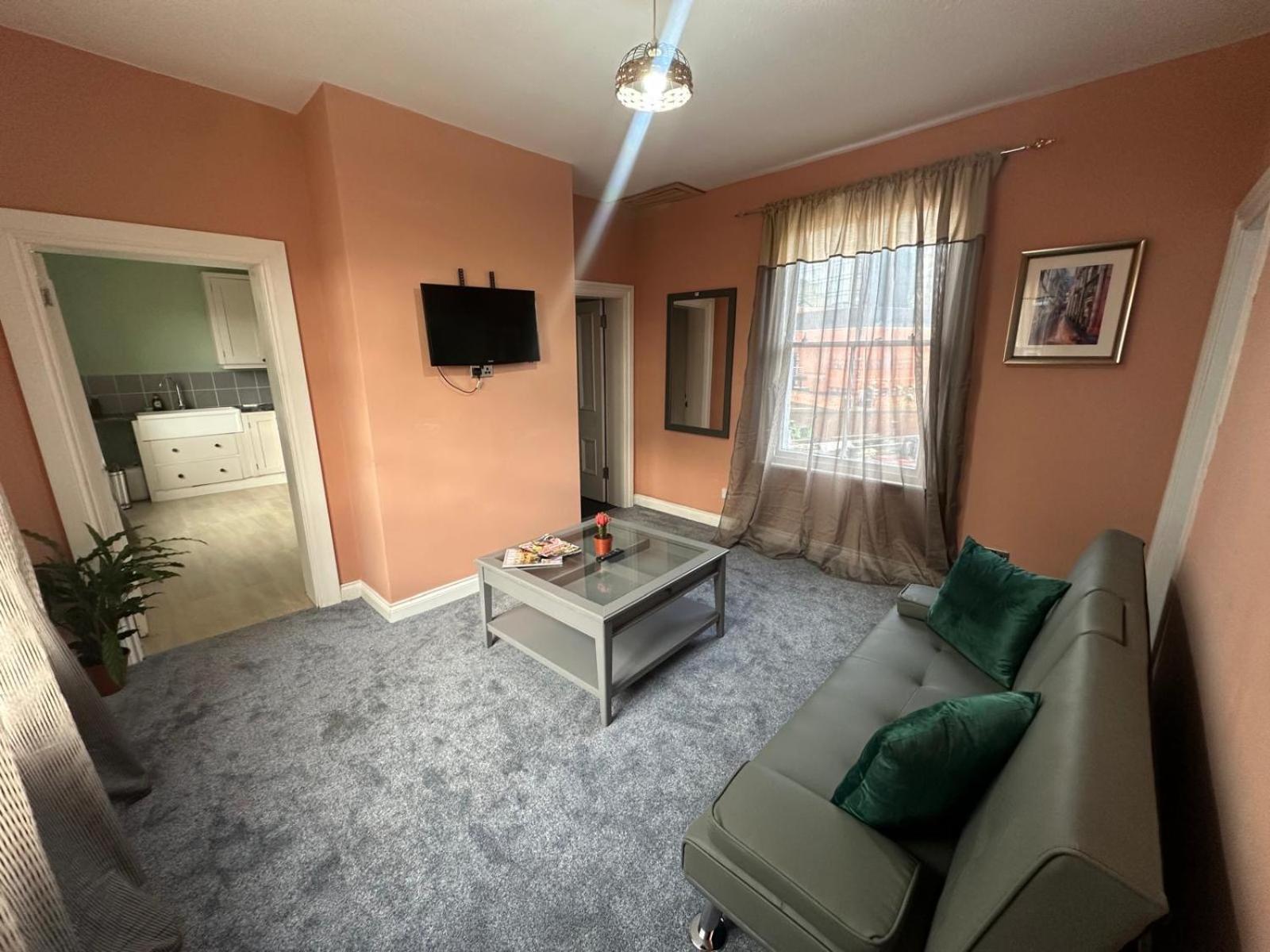 Cozy Flat By Birmingham Canals & City Centre ภายนอก รูปภาพ